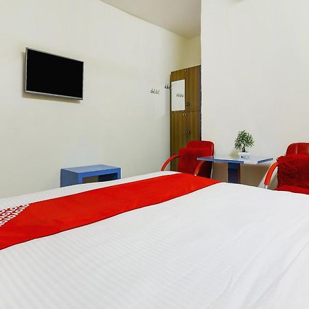 Super Hotel O Relax Grand Near Snow World Гайдарабад Екстер'єр фото