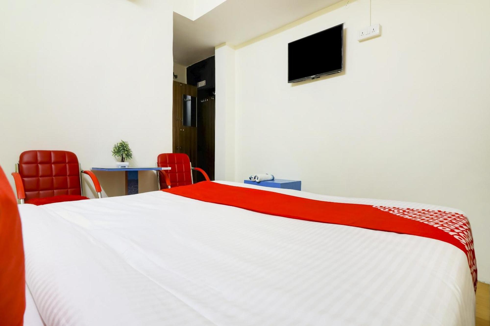 Super Hotel O Relax Grand Near Snow World Гайдарабад Екстер'єр фото